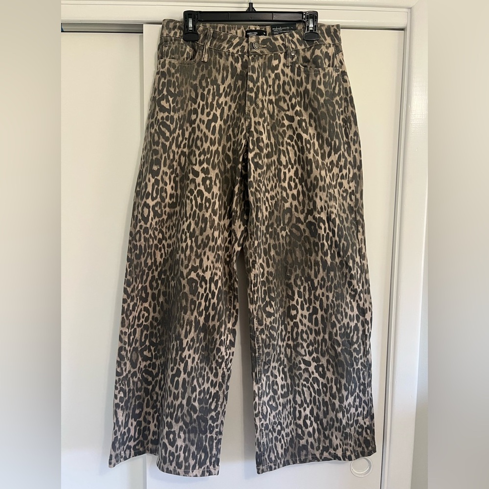 Women's Simply Vera Leopard Printed Wide Leg Jeans
